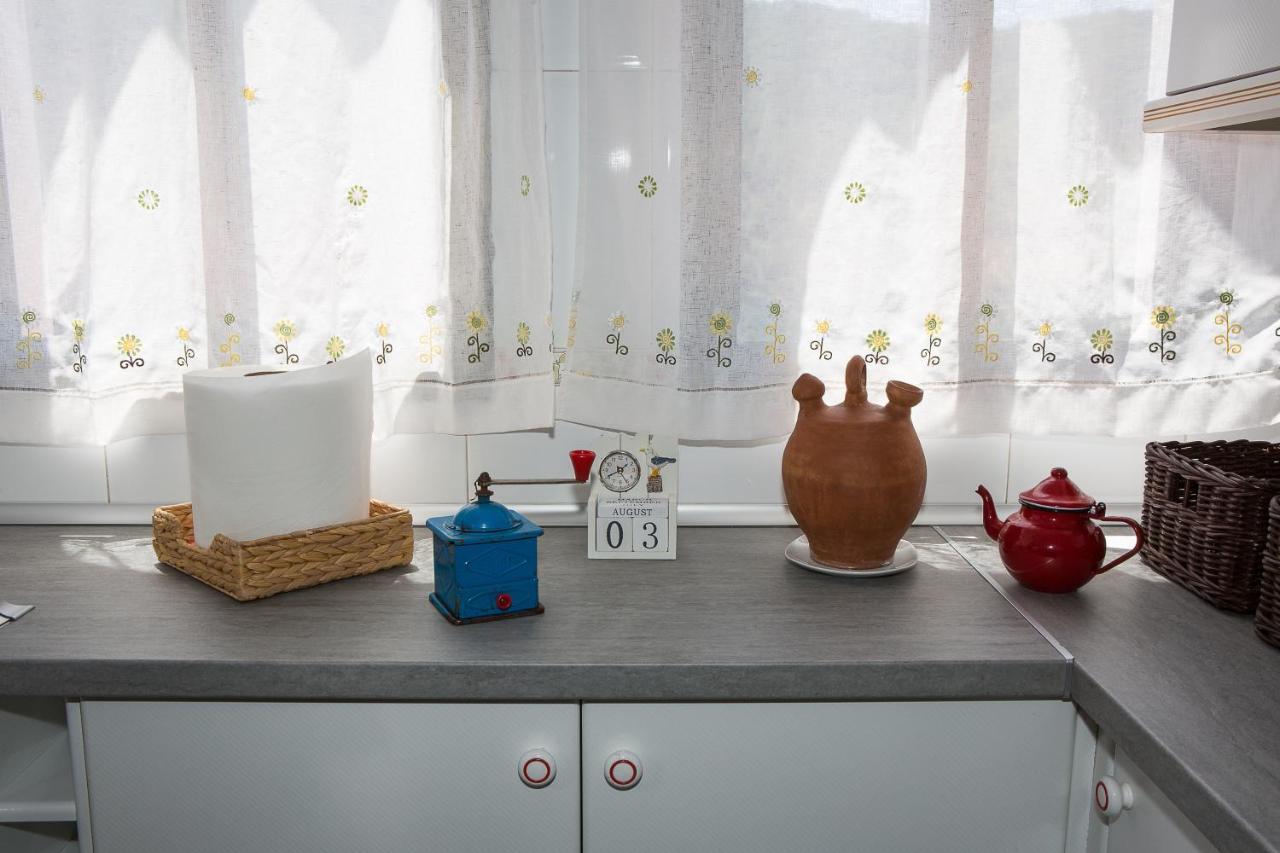 Apartament La Marikilla Jubrique Zewnętrze zdjęcie